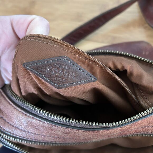 Fossil Brown Genuine Leather Crossbody Bag Purse - Picture 9 of 15